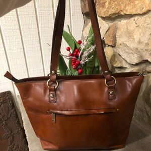 Patricia Nash
Viotti Leather Tote Bag